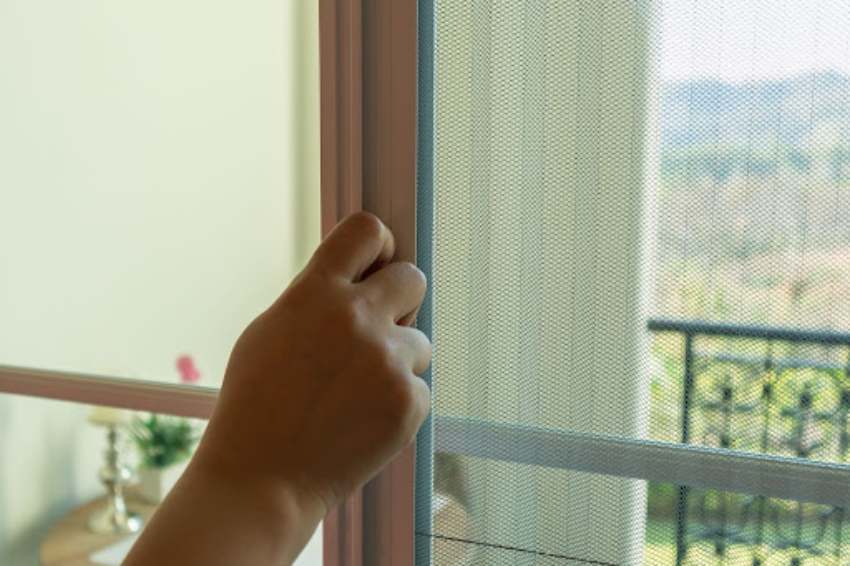 telas-mosquiteiras-em-casa